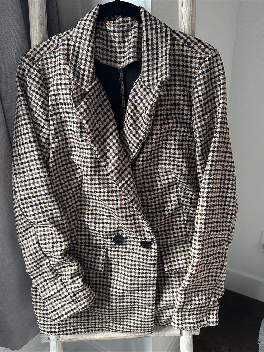 SHEIN Brown and Black Houndstooth Double-Breasted Blazer